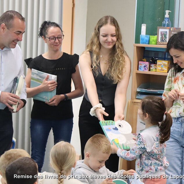 Actu-Facebook260709-02-260630-Ecole-Livres