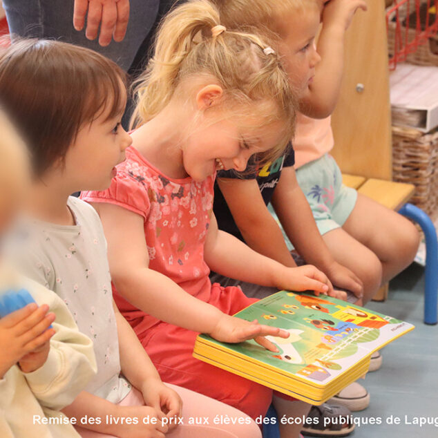 Actu-Facebook260709-08-260630-Ecole-Livres