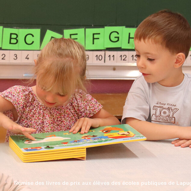 Actu-Facebook260709-09-260630-Ecole-Livres