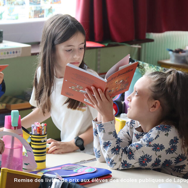 Actu-Facebook260709-25-260630-Ecole-Livres