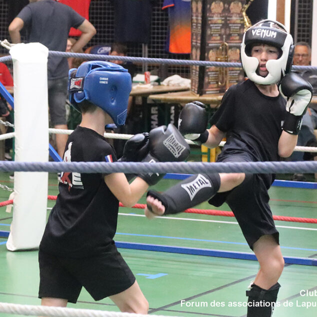 Actu-Facebook261004-Forum-Associations-260829-05-Boxe-Full-Contact